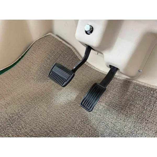 Mopedauto Dora Li, 45 kmh, bis zu 140 km Reichweite, Lithium-Akku